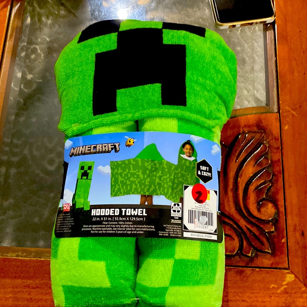 Minecraft hooded towel